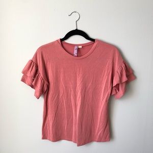 💃🏻 FRANCESCA’S Ruffle Sleeve Tee 💃🏻